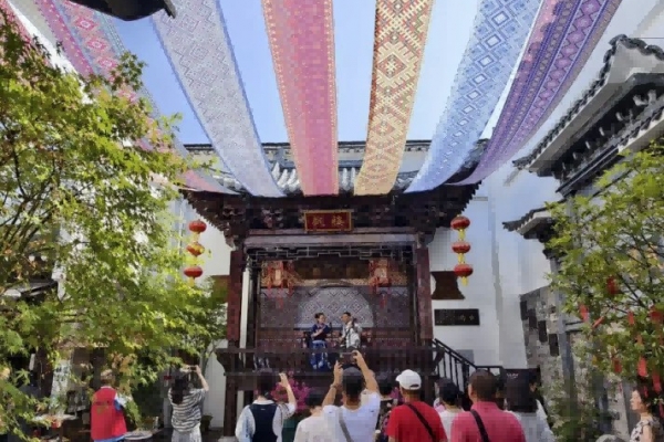本周六起，宜昌博物館8場主題夜游，又新增一帶娃好去處！！
